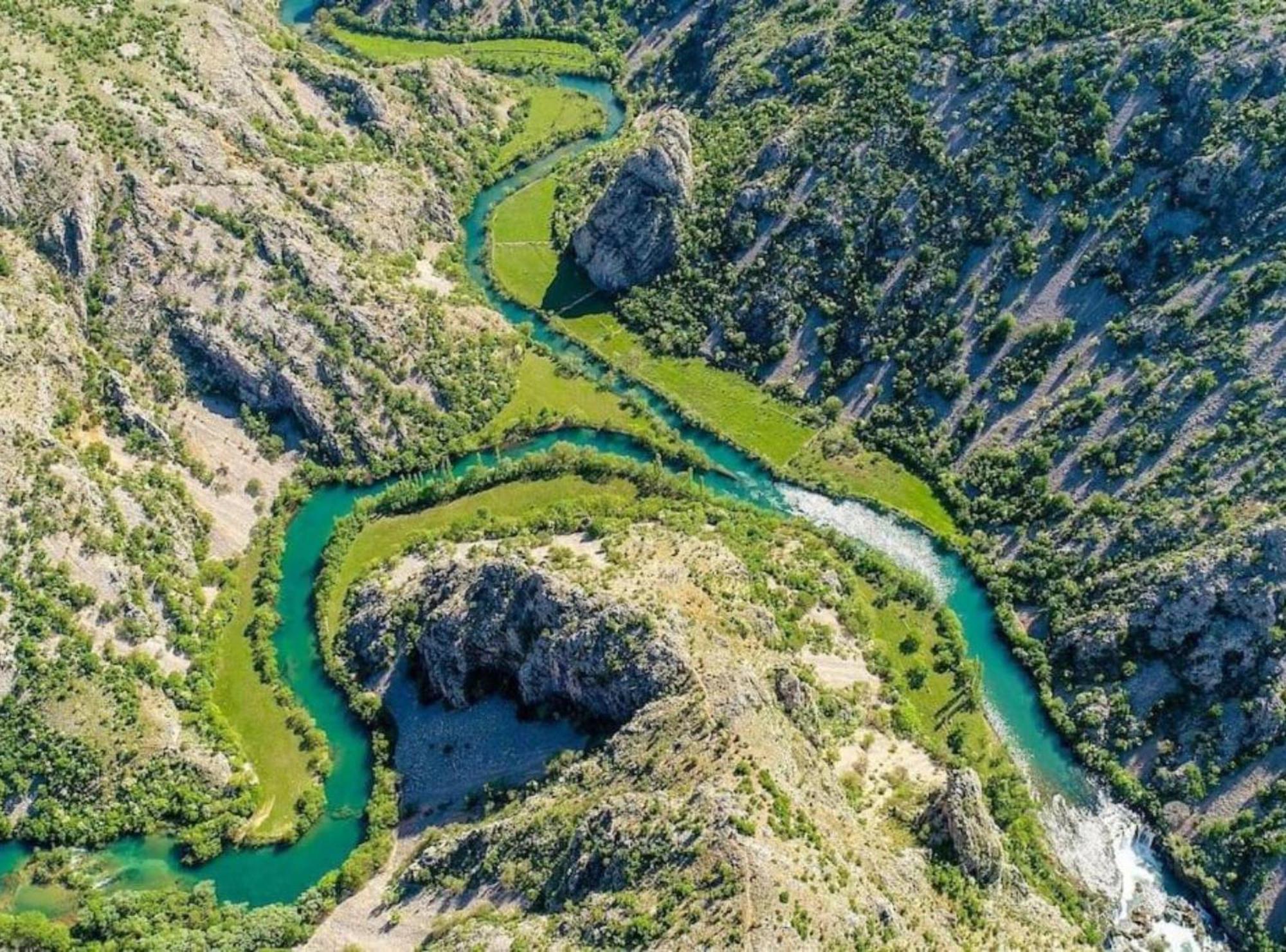 Zrmanja Canyon Apartment 奥布罗瓦茨 外观 照片